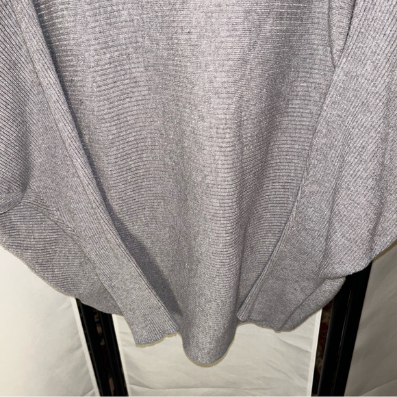 Lightweight Dolman gray Sweater xL - Picture 2 of 5